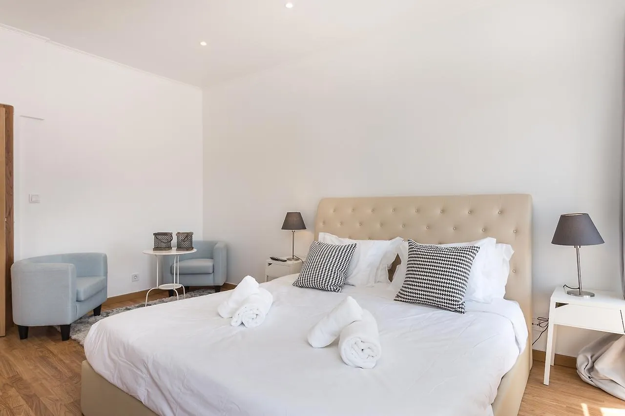 Guest house World Travelers Hotel Lisbon Portugal